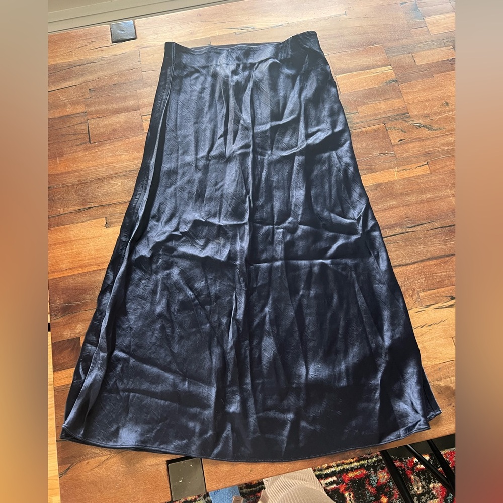 Aritzia silk skirt